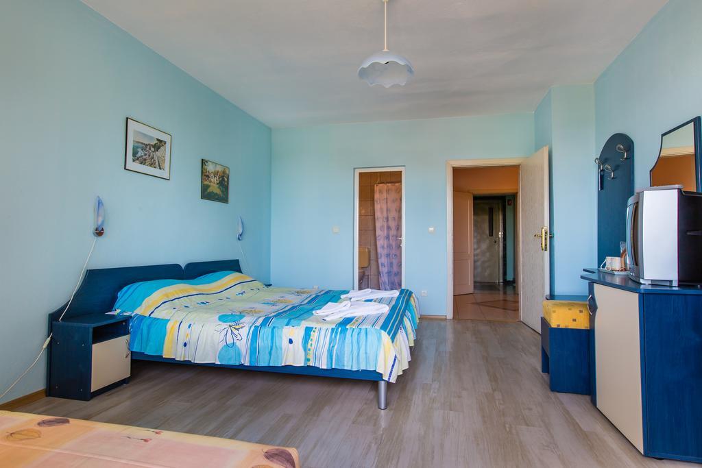 Guest House ,, Ekaterina" Misivri Dış mekan fotoğraf
